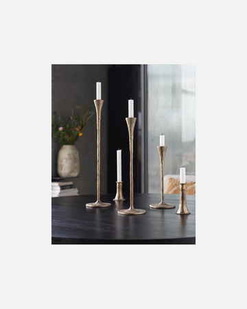 House Doctor Antik Messing Lysestage - Mellem | House Doctor | Køb online hos Moster D – Hurtig levering