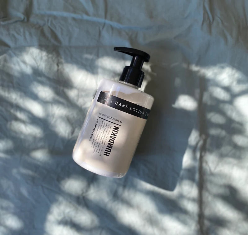 Humdakin Håndlotion 03 - Peony og Cranberry 300 ml | Humdakin | Køb online hos Moster D – Hurtig levering
