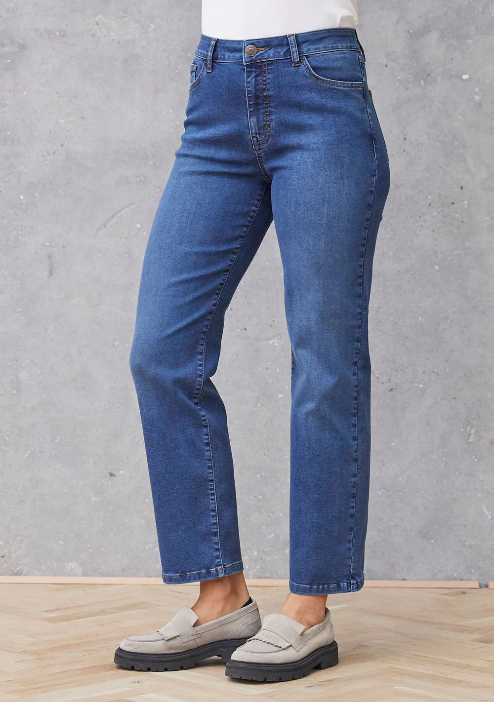 Isay Lido Straight Long Jeans - Blue Wash Denim