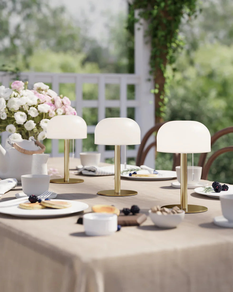 Nordic Flame Trådløs LED Bordlampe