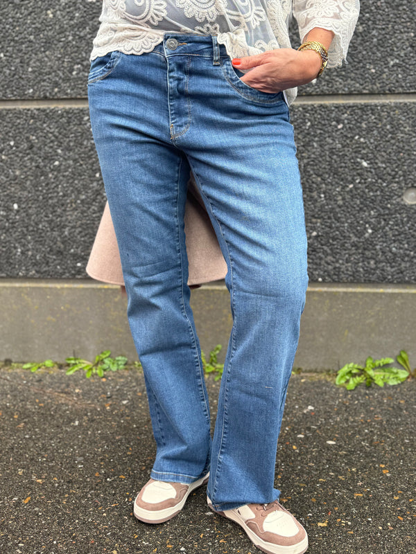 Isay Verona Flare Jeans - Mid Denim Wash