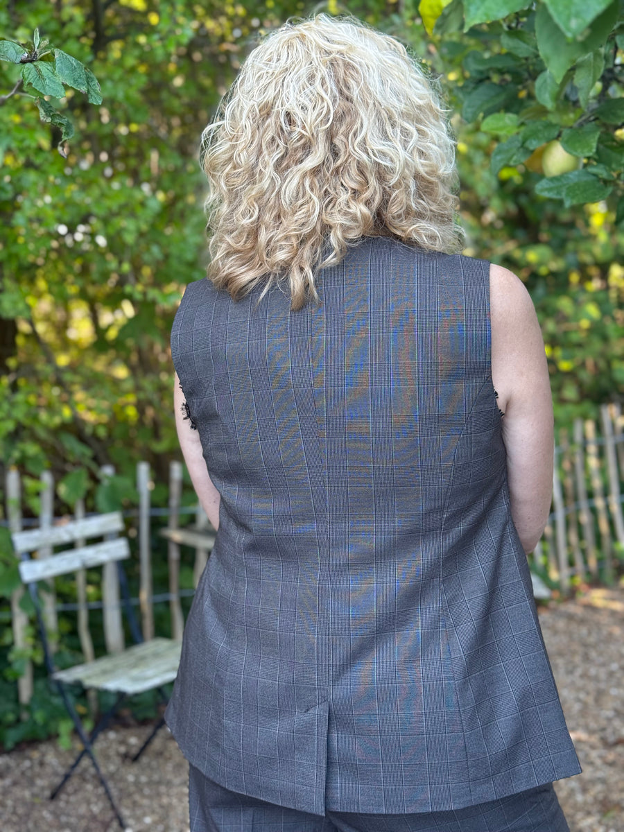 Kaffe Lenora Waistcoat - Dark Grey Check