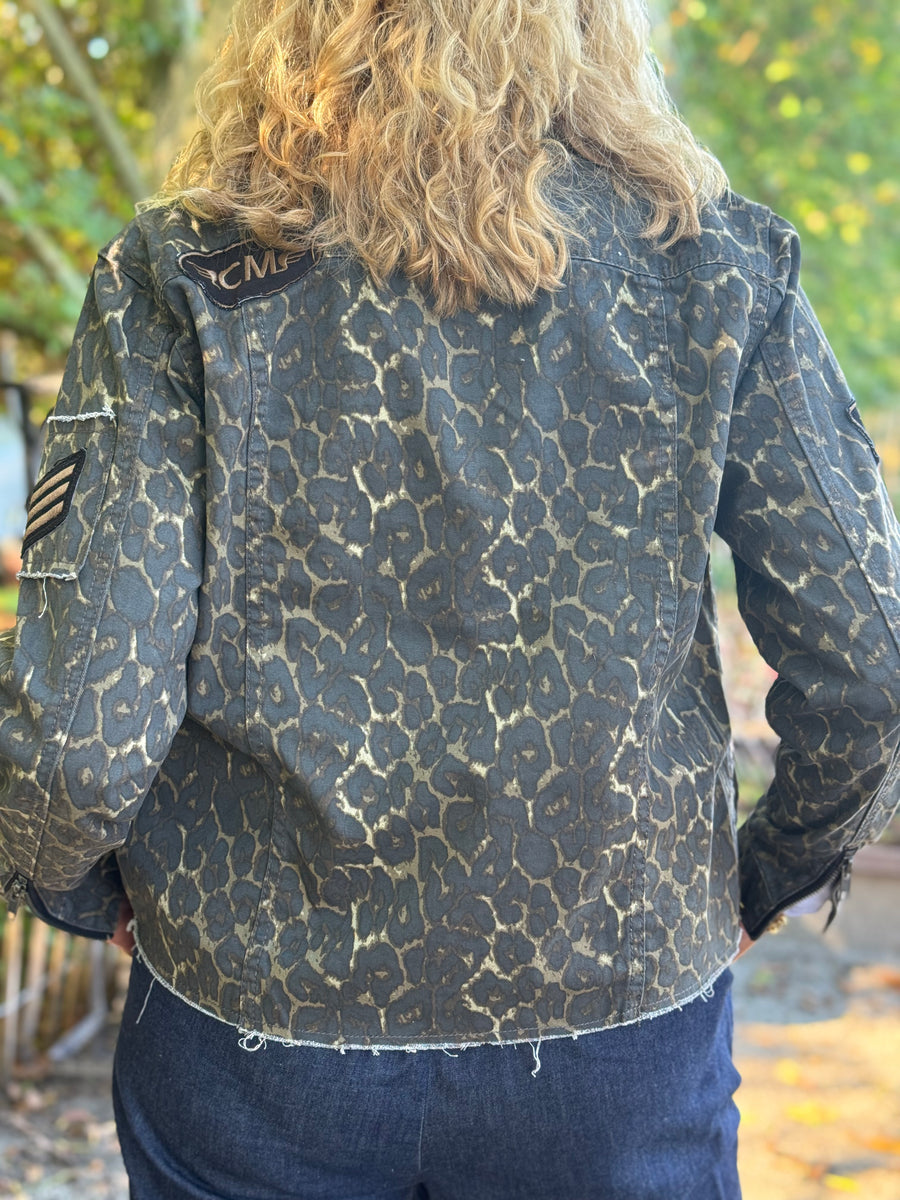 Costa Mani Foxy Leopard Jacket - Grey Leo