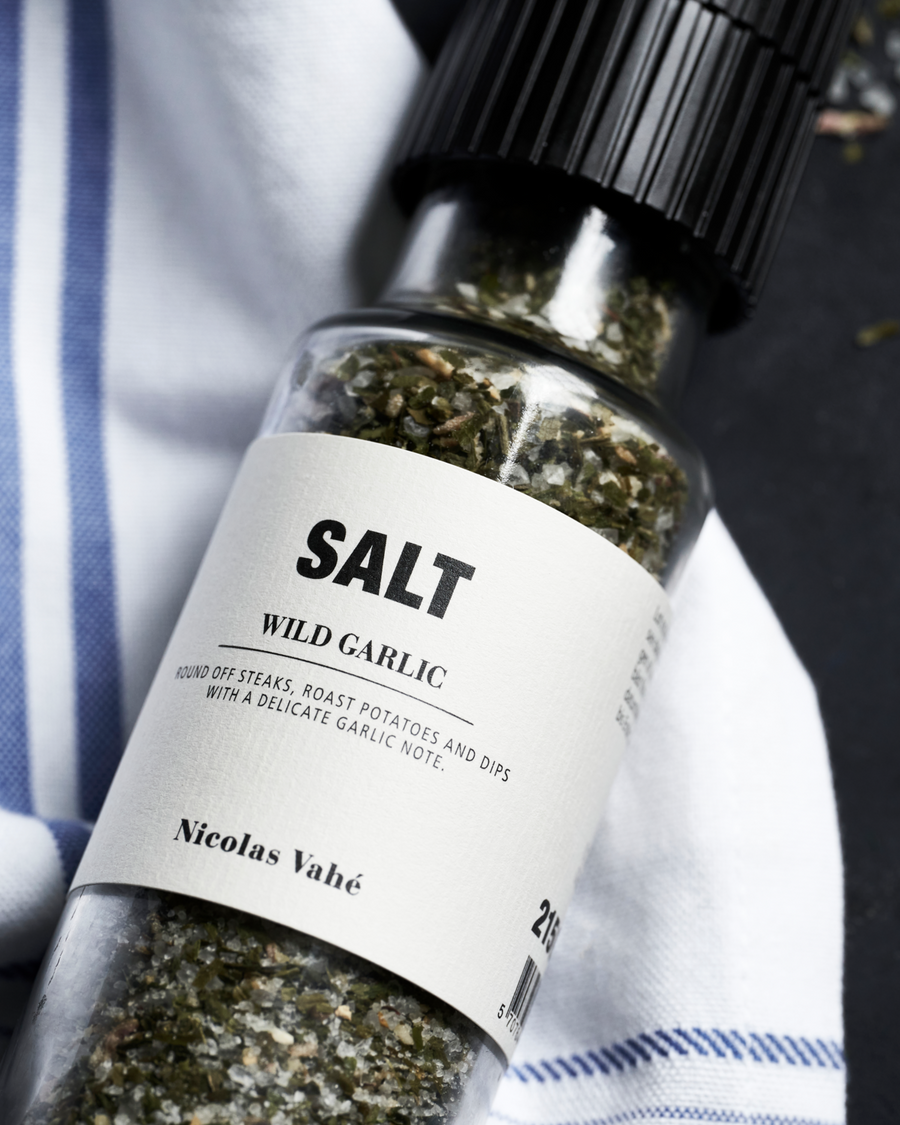 Salt, Wild Garlic | Nicolas Vahe | Køb online hos Moster D – Hurtig levering