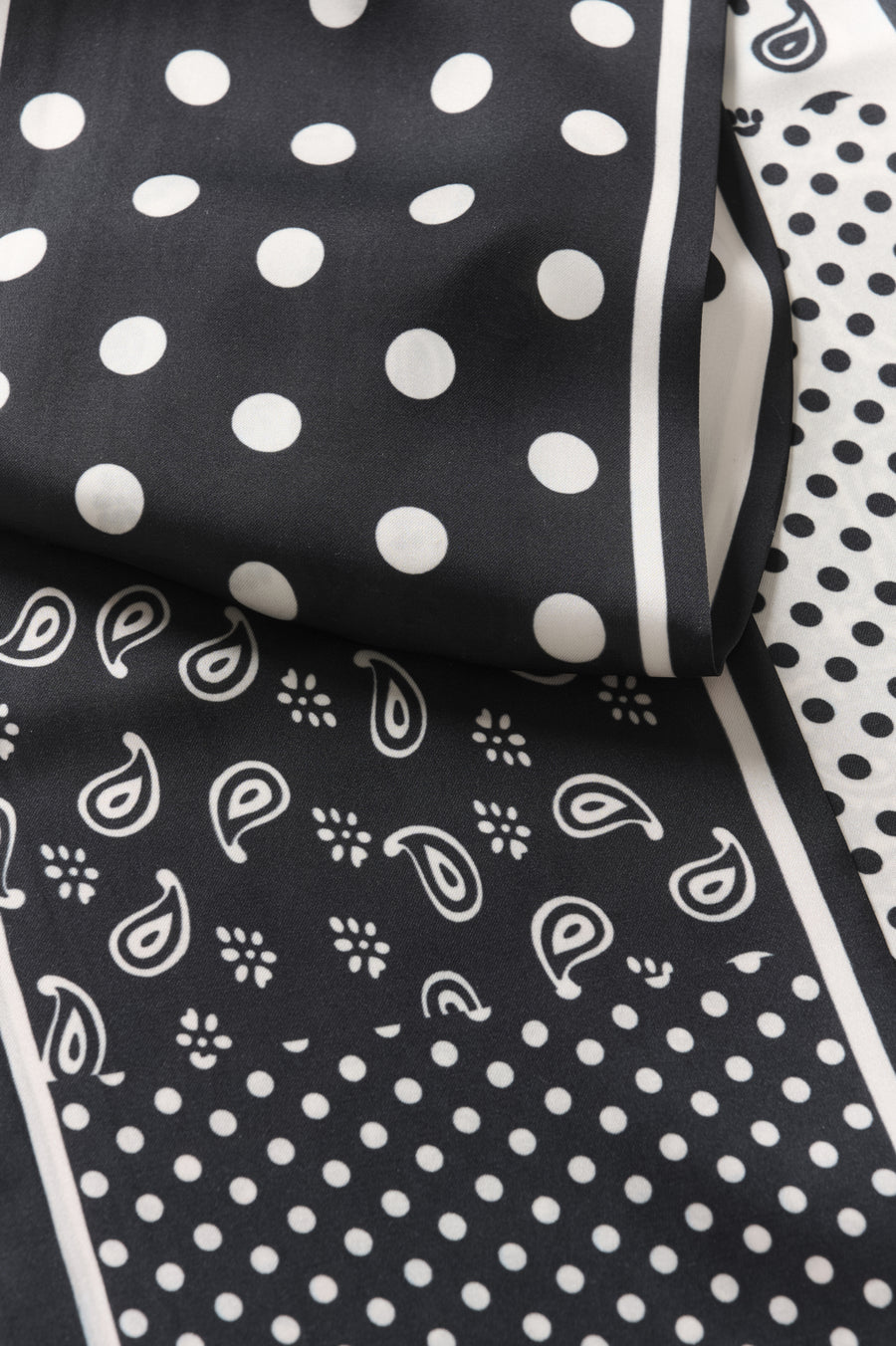 Cream Tie Scarf - Black Dot Paisley