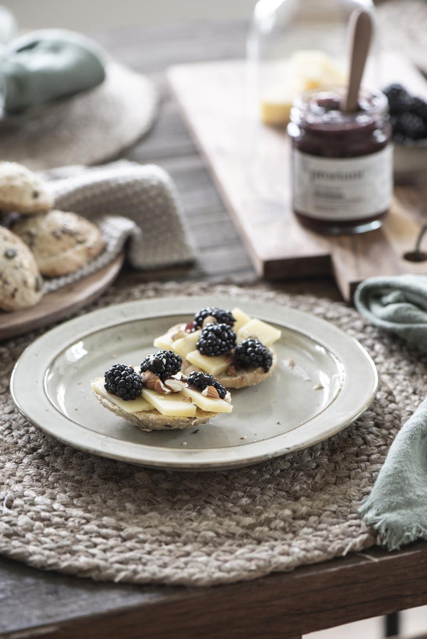 Ib Laursen - Dækkeserviet rund natur jute | Ib Laursen | Køb online hos Moster D – Hurtig levering