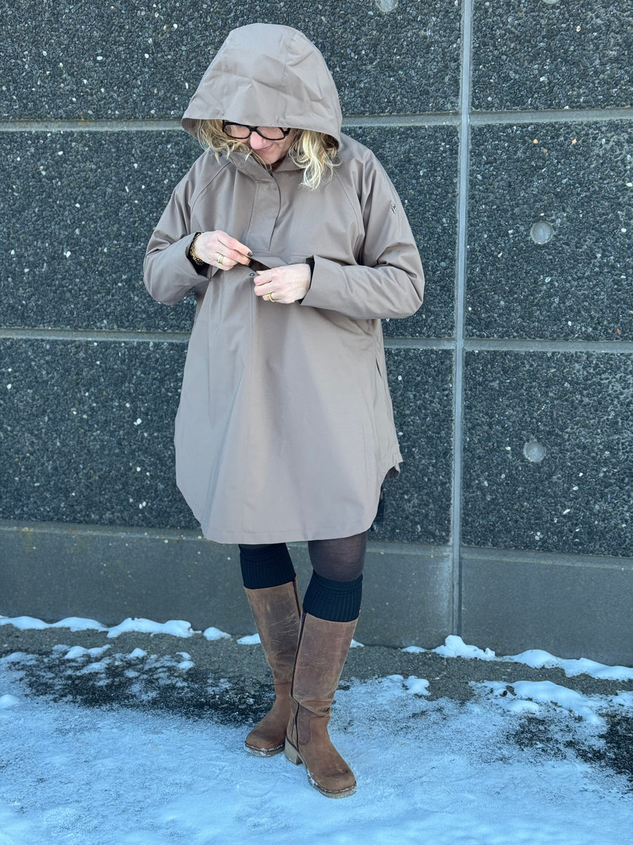 Notyz Function Poncho - Walnut