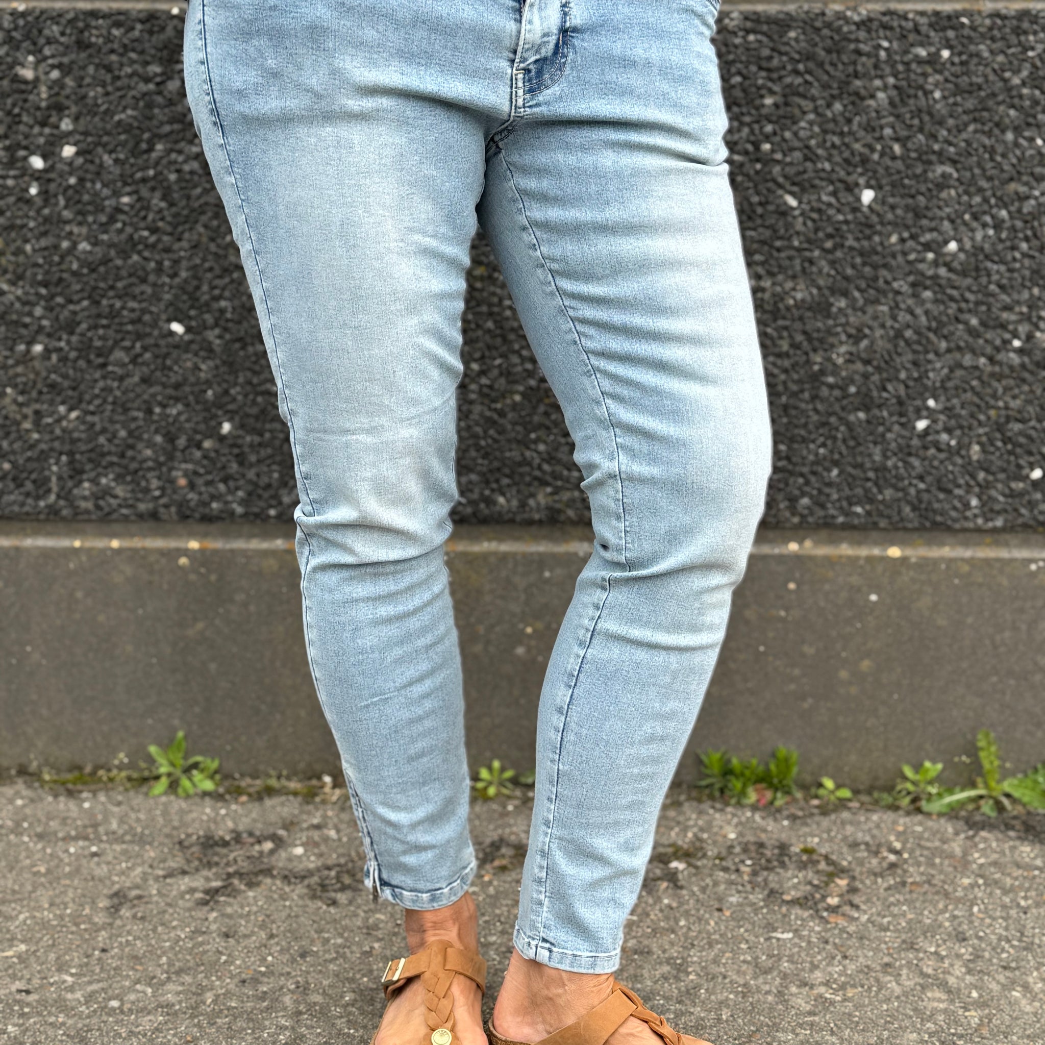 Isay Lido Zip Jeans - Light Denim