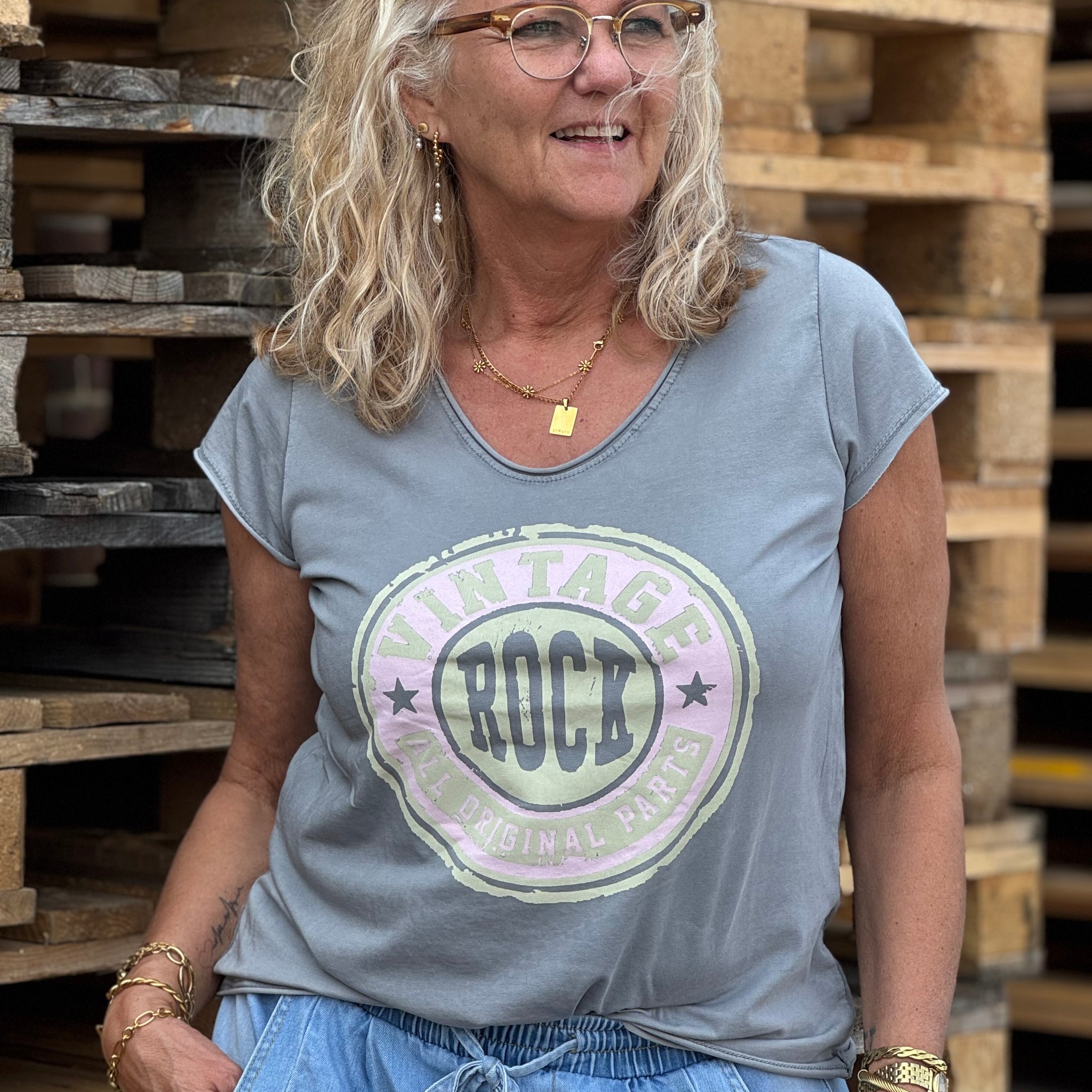 Costa Mani Vintage Tee - Grey