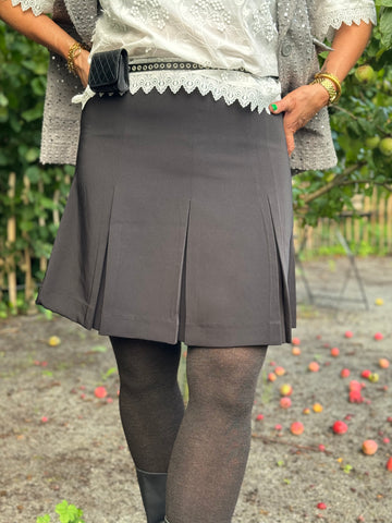 Cream Bina Skirt - Pitch Black