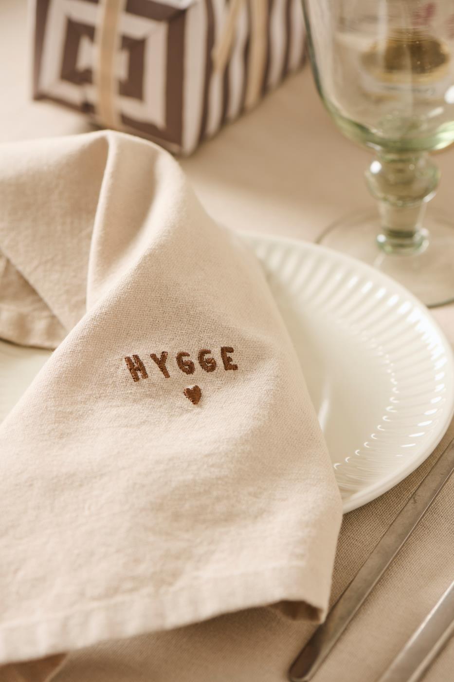 Ib Laursen Tradition Stofserviet m/Hygge - Hør