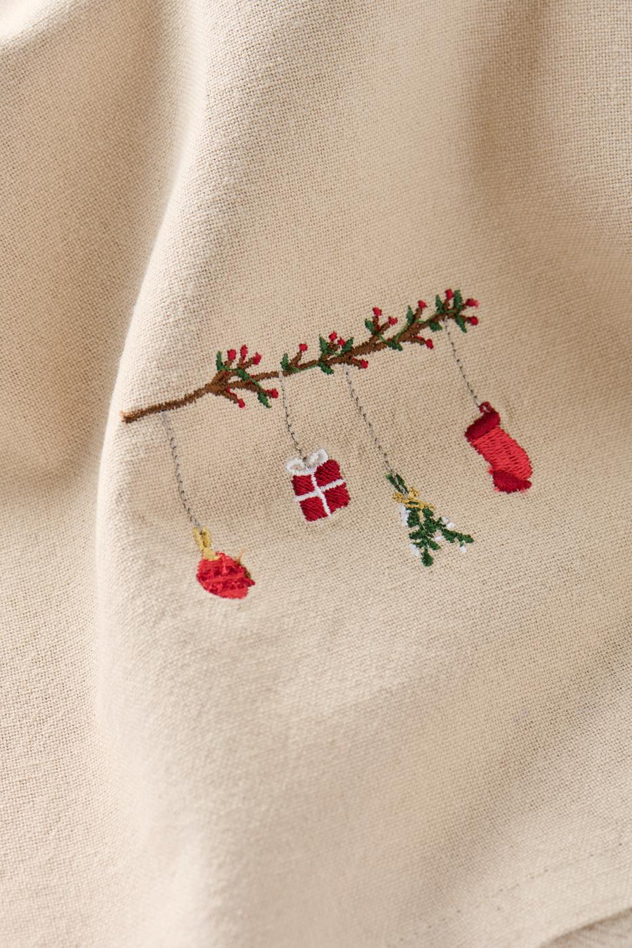 Ib Laursen Tradition Stofserviet Gren m/Røde og hængende Julepynt