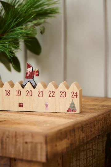 Ib Laursen Julekalender - Nisse m/ Julegave