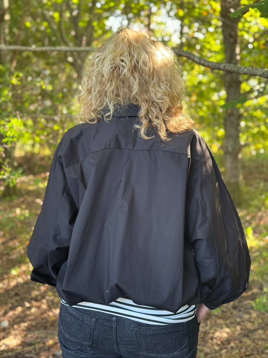 Costa Mani Balloon L/S Shirt - Black