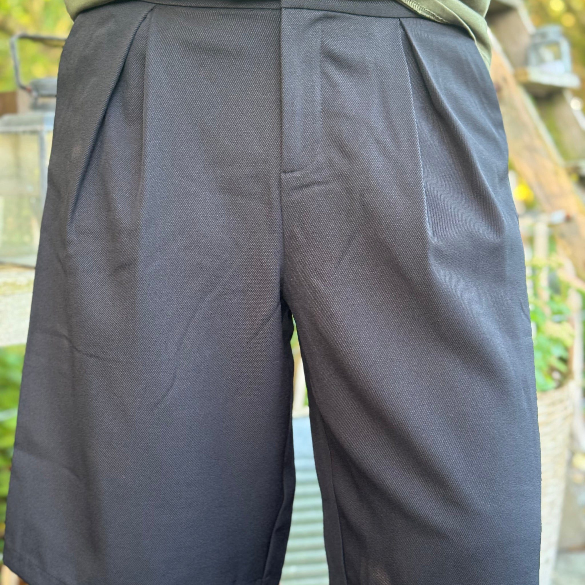 Culture Benedichte Shorts - Black