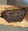 Orchid Bumbag med læder rem - True Brown | Orchid | Køb online hos Moster D – Hurtig levering