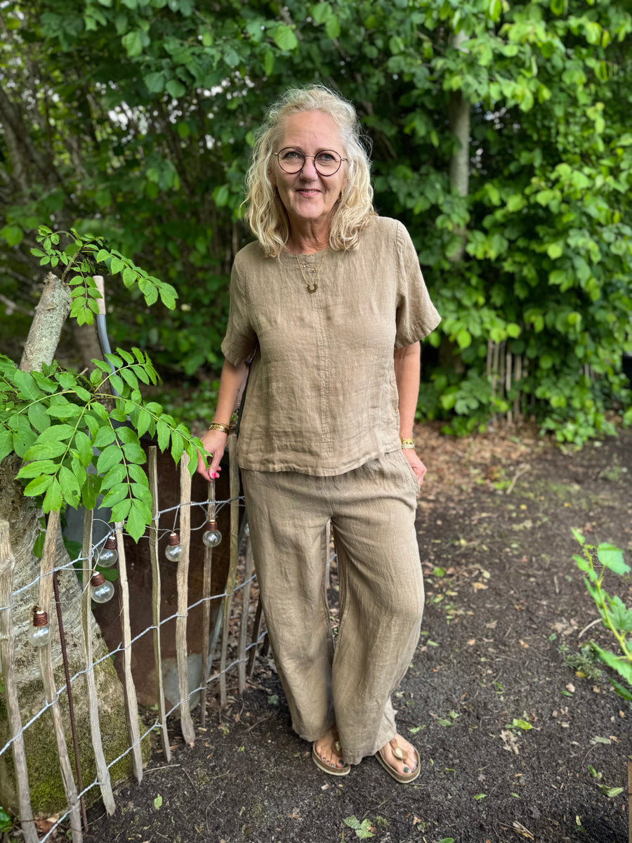Marta du château Ceyla Top - Coloniale