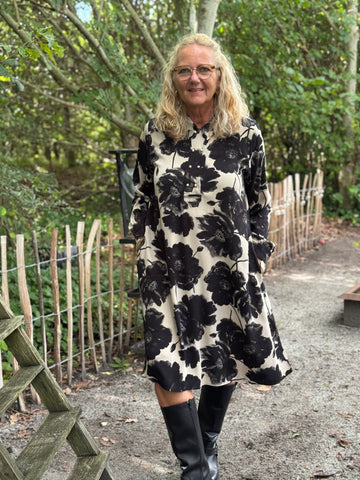 Culture Rachel Elitha Short Dress - Black/Offwhite Flower