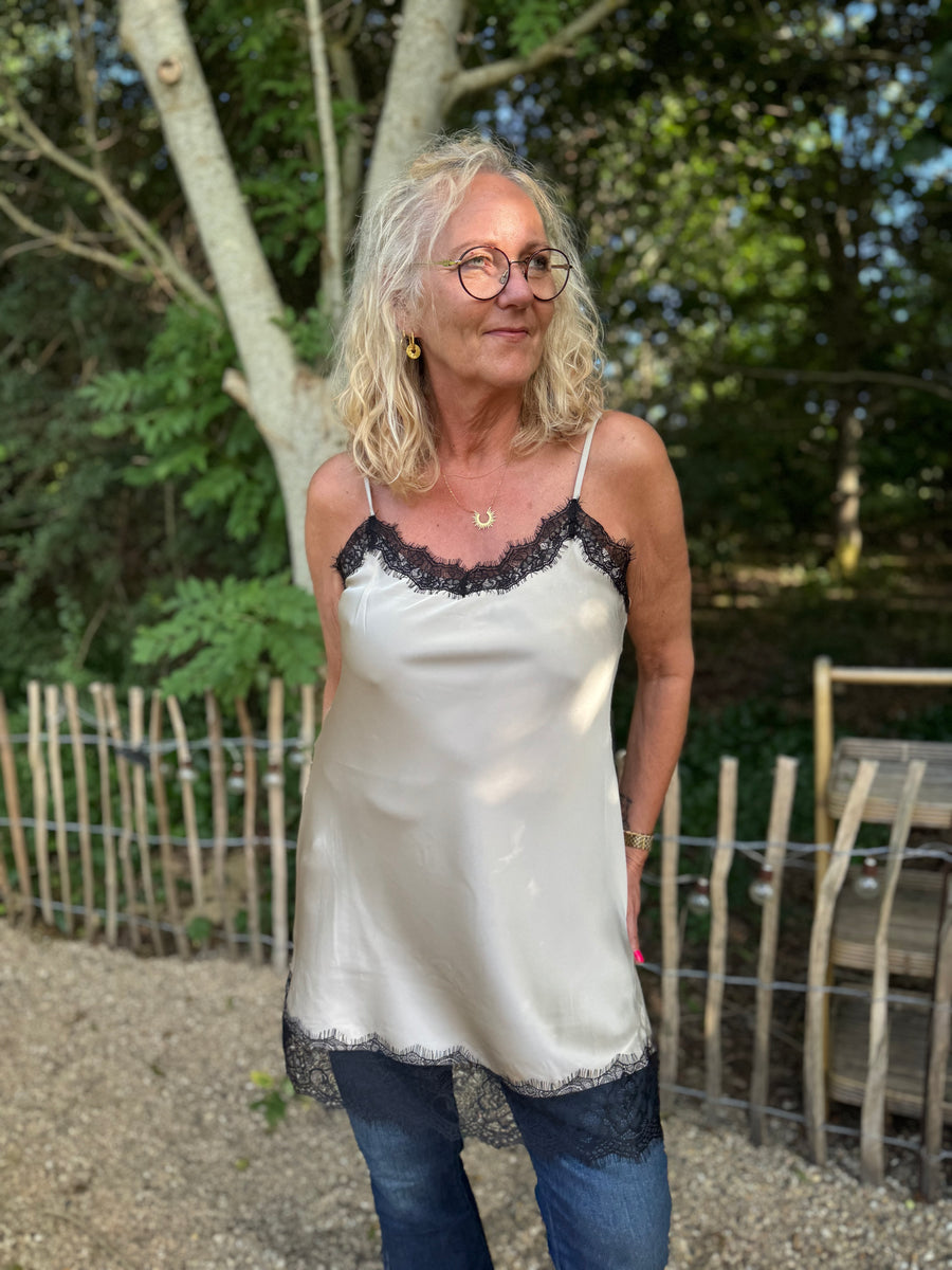 Kaffe Hill Lace Dress - Feather Grey