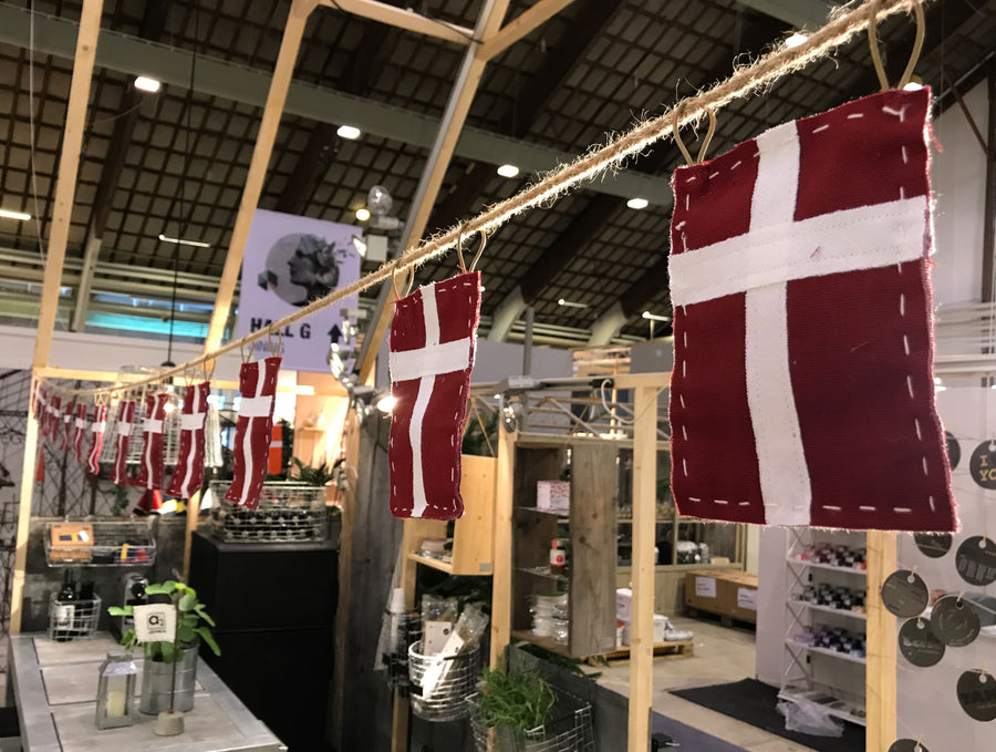 A2 Living - Mini Flag Wire Danmark - 8 Flag | A2 Living | Køb online hos Moster D – Hurtig levering
