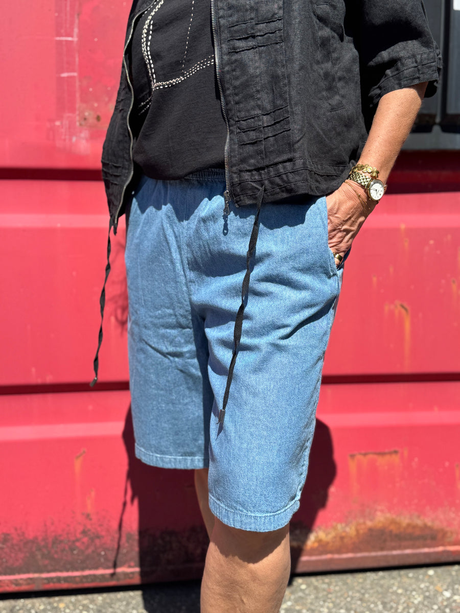 Kaffe Jade Denim Shorts - Medium Blue Chambray
