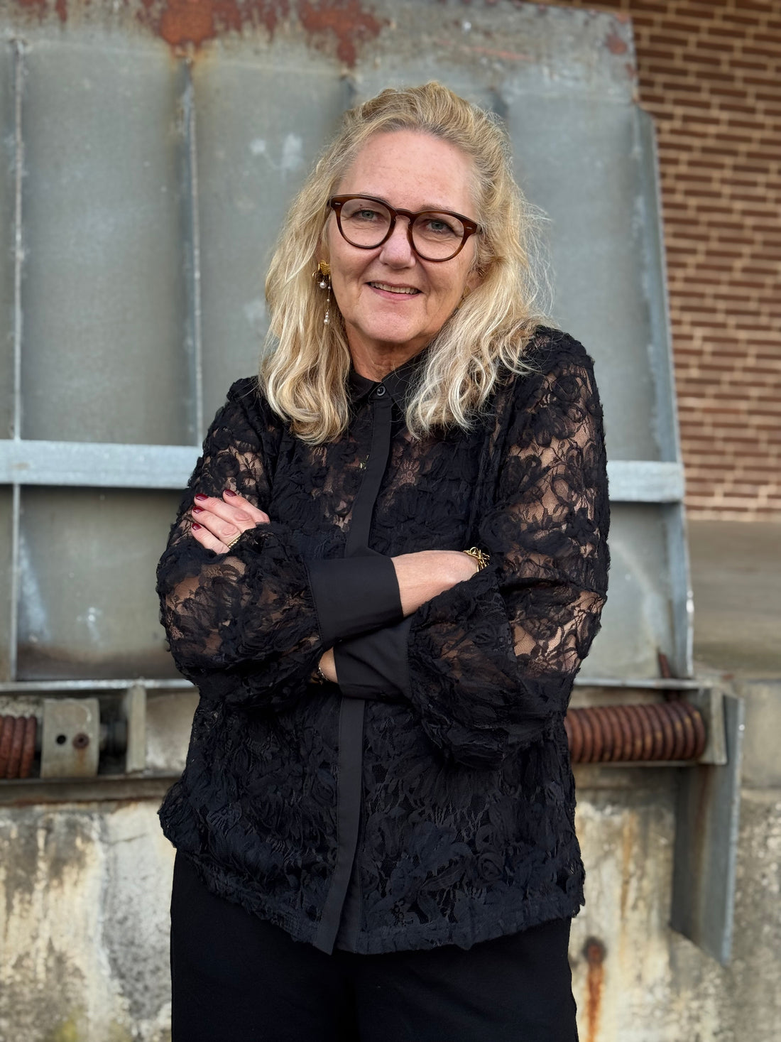 Isay Kikki Shirt - Black