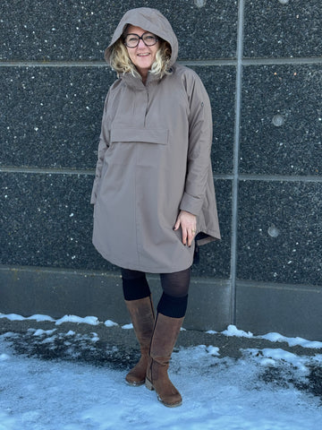 Notyz Function Poncho - Walnut