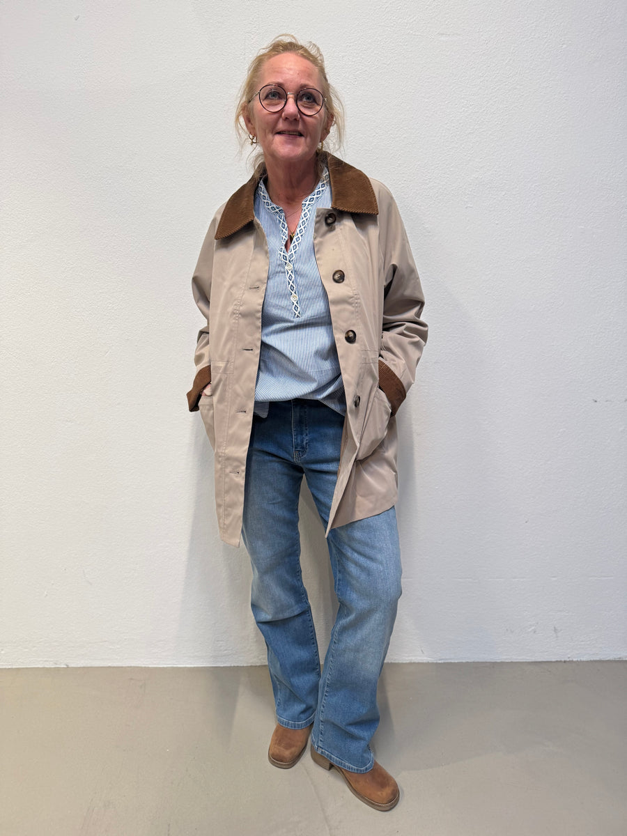 Isay Portofino New Jeans - Light Classic Wash