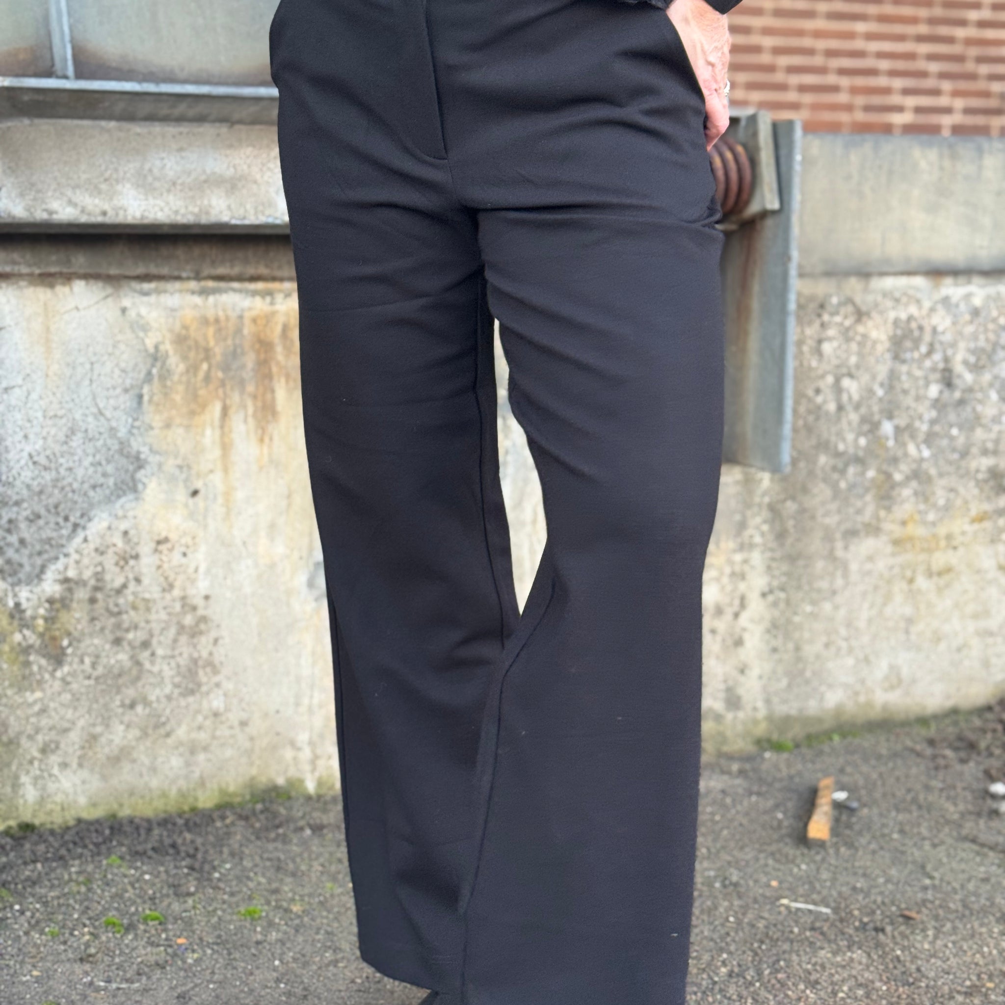 Costa Mani Vincent Pants - Black