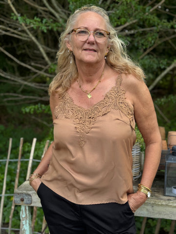 Cream Anna Top - Cinnamon Swirl