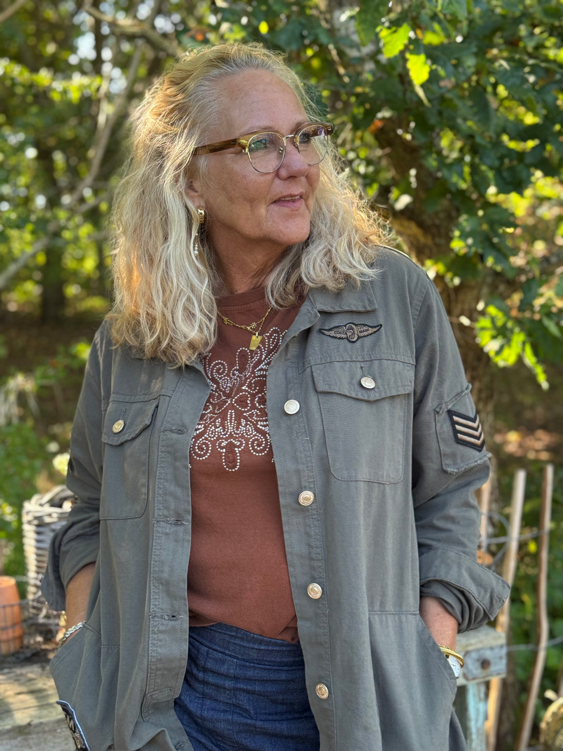 Cream Leona Emb T-shirt - Sorrel Horse