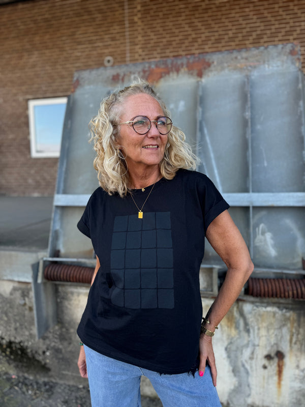 Nü Denmark Cheyenne Tee - Black