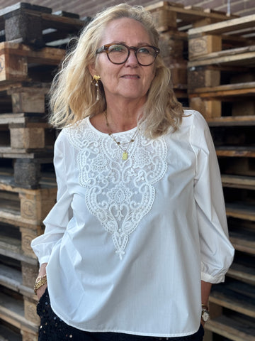 Kaffe Ava Blouse - Chalk