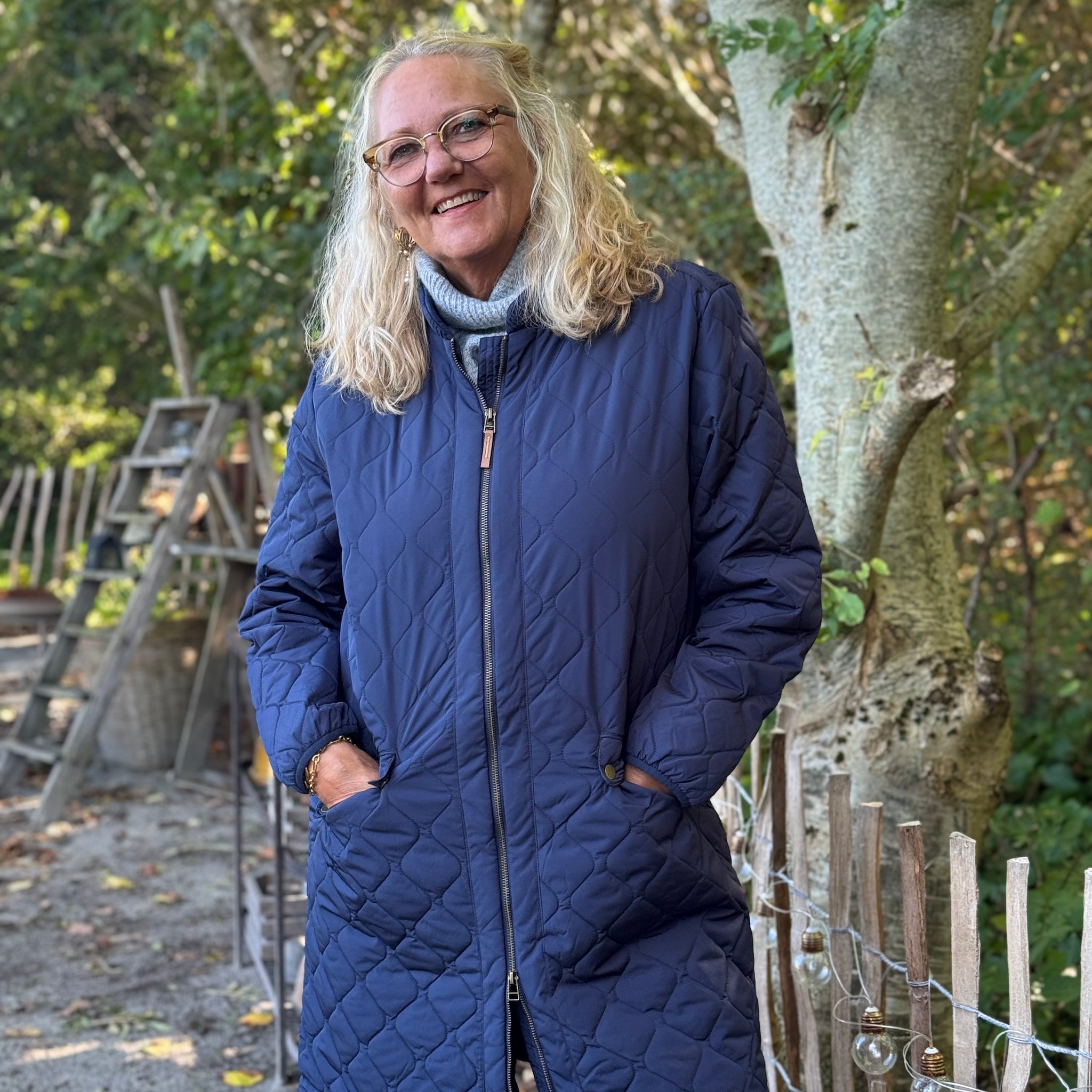 Cream Arwen Jacket - Navy Blazer