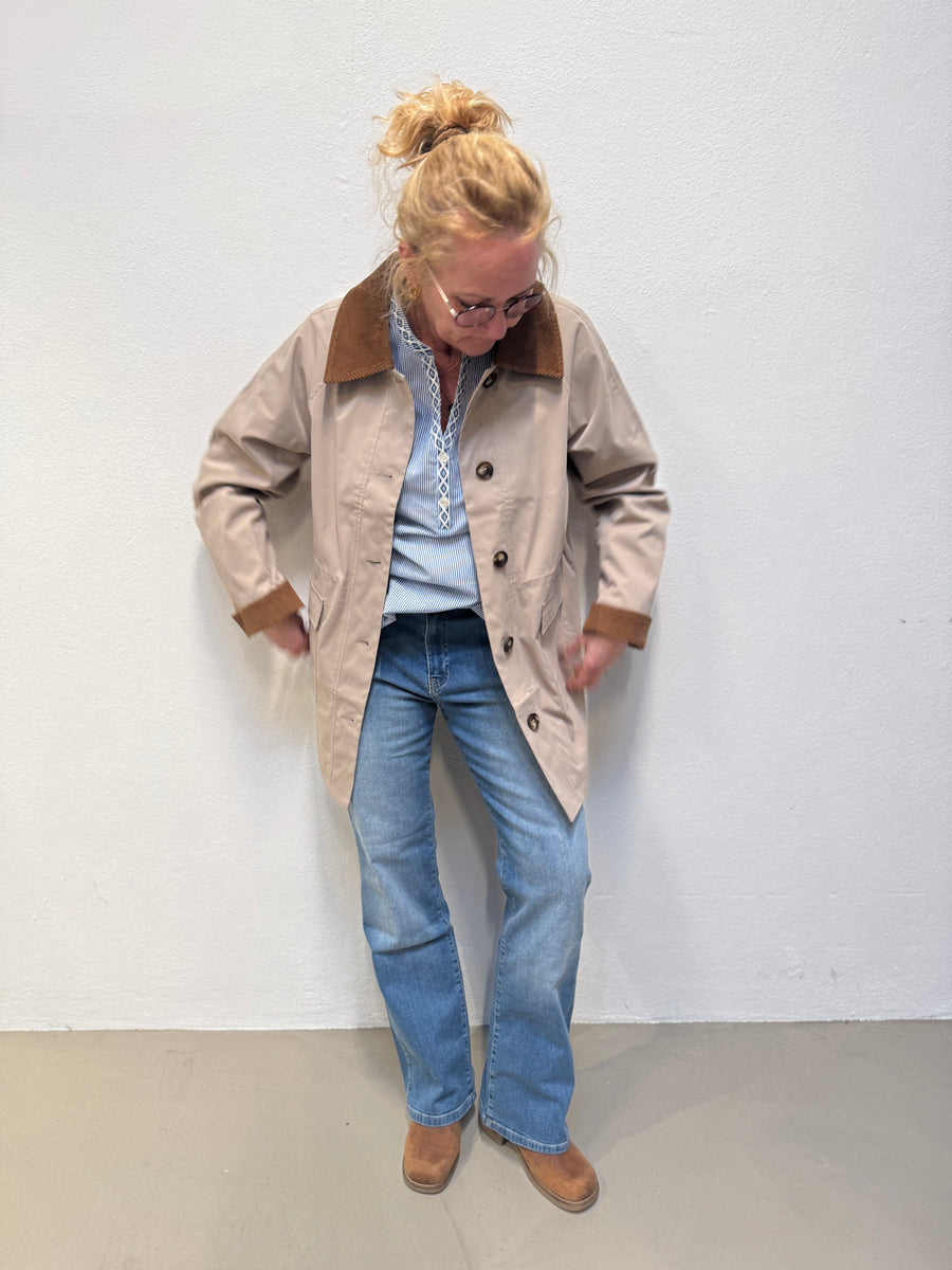 Isay Portofino New Jeans - Light Classic Wash