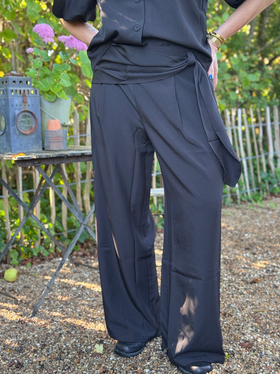 Isay Ova Wide Pant - Black