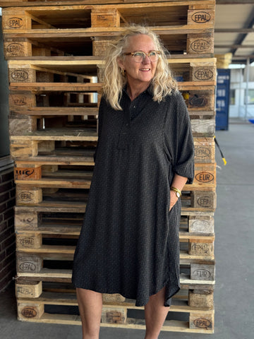 Isay Asta Smock Dress - Graphic Khaki Strokes
