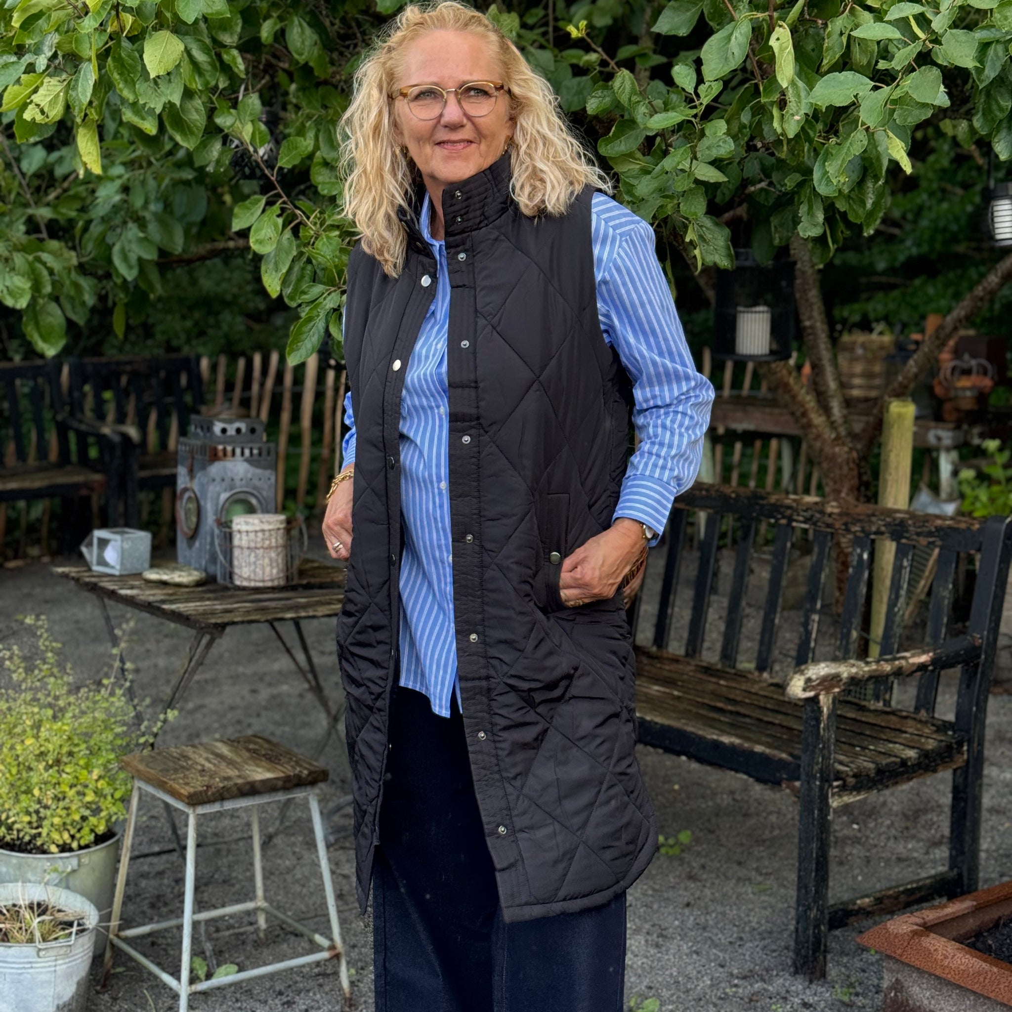 Kaffe Meria Quilted Waist Coat - Black