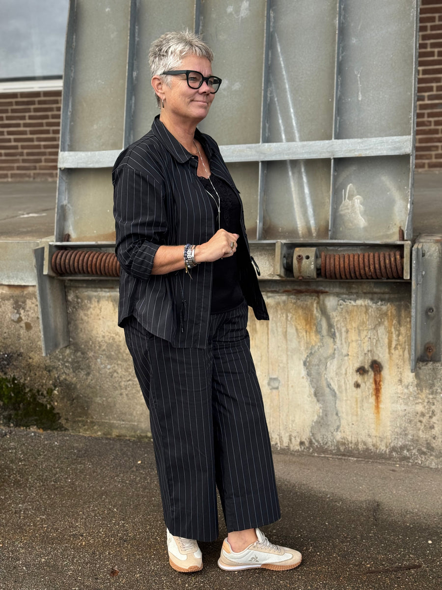Isay Sigga Striped Pant - Black Pinstripe