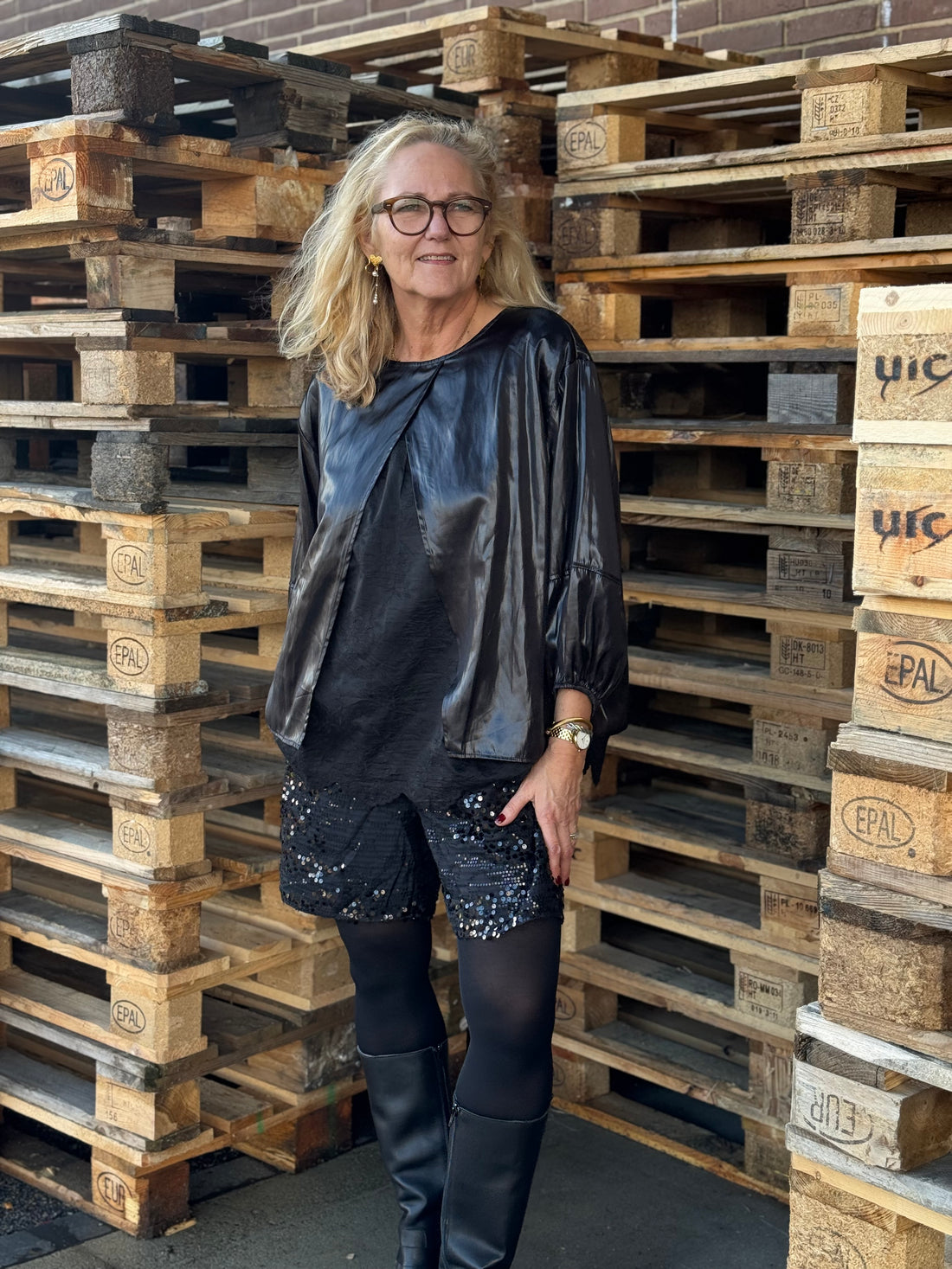 Costa Mani Harry Shorts - Black