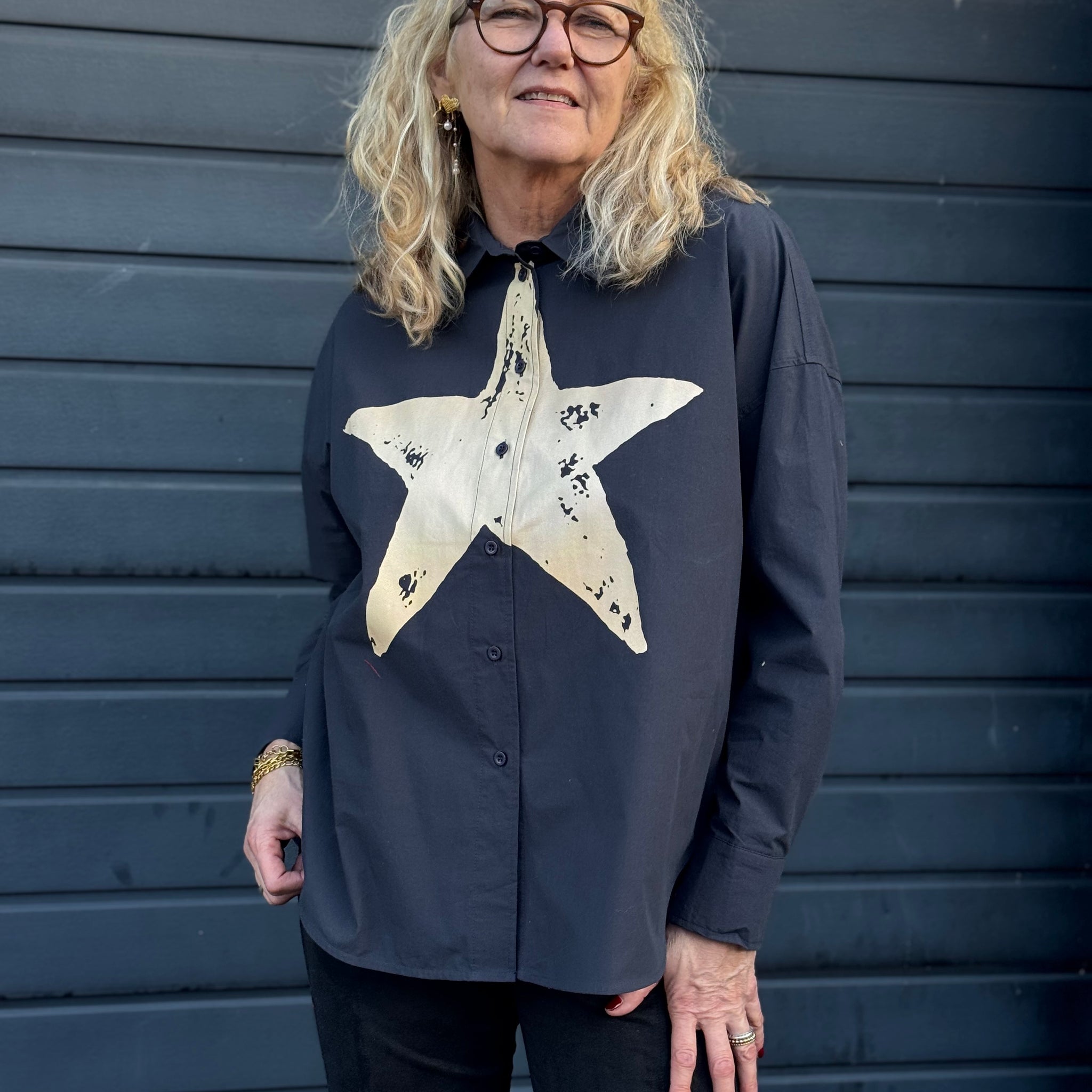 Nümph Star Shirt - Obsidian