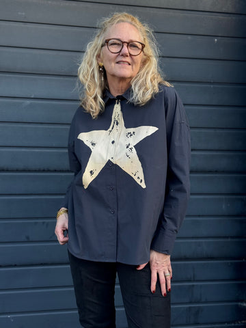 Nümph Star Shirt - Obsidian