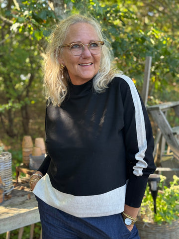 Costa Mani Rue Pullover - Black / Sand