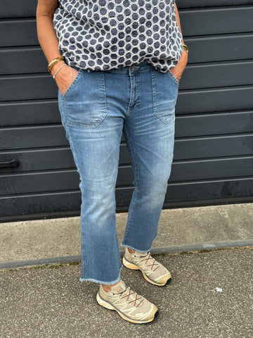 Isay Como Flare Jeans - Como Blue Wash