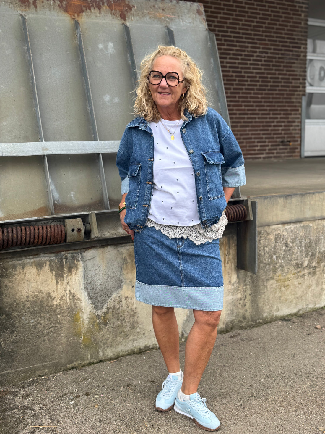 Black Colour Izzy Denim Skirt - Mid Blue