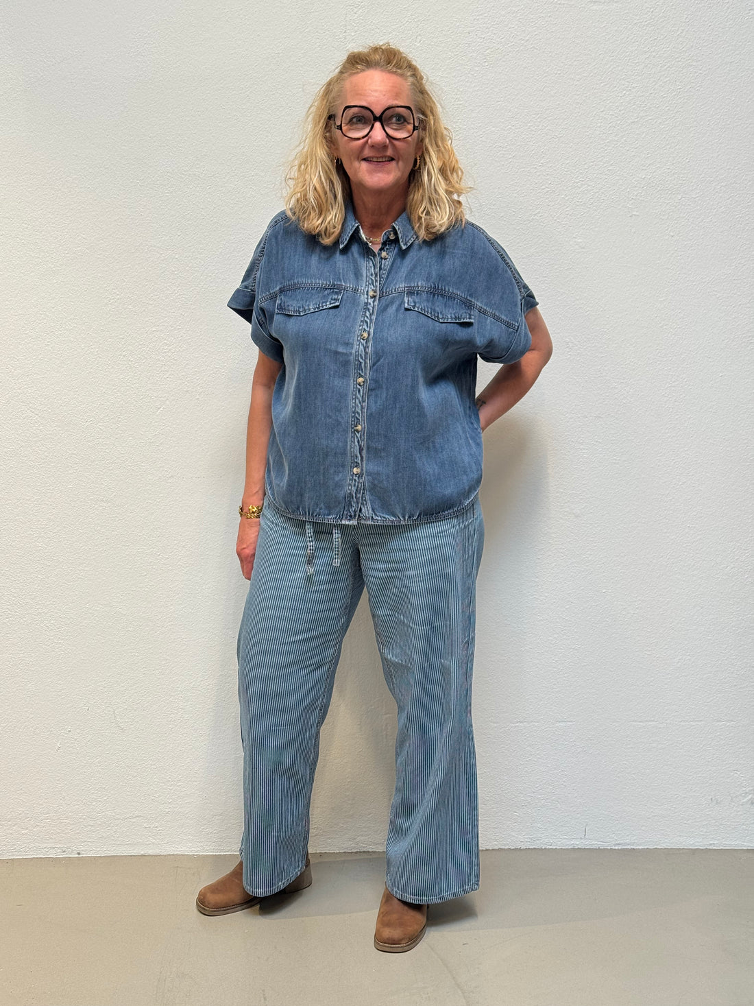 Nümph Elida Sleeveless Shirt - Snow Washed Denim