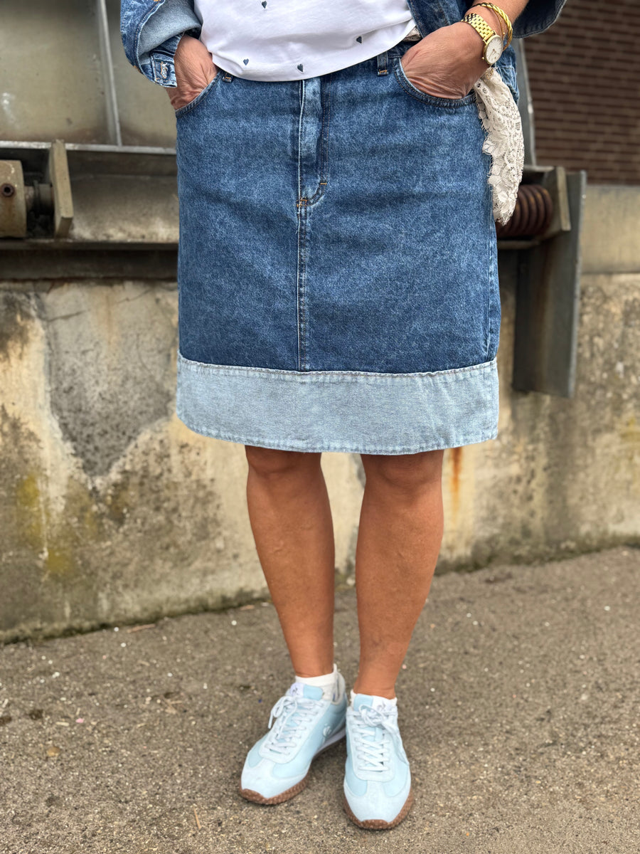 Black Colour Izzy Denim Skirt - Mid Blue