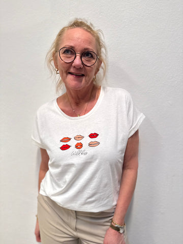 Cream Lumilla T-shirt - Red Lips