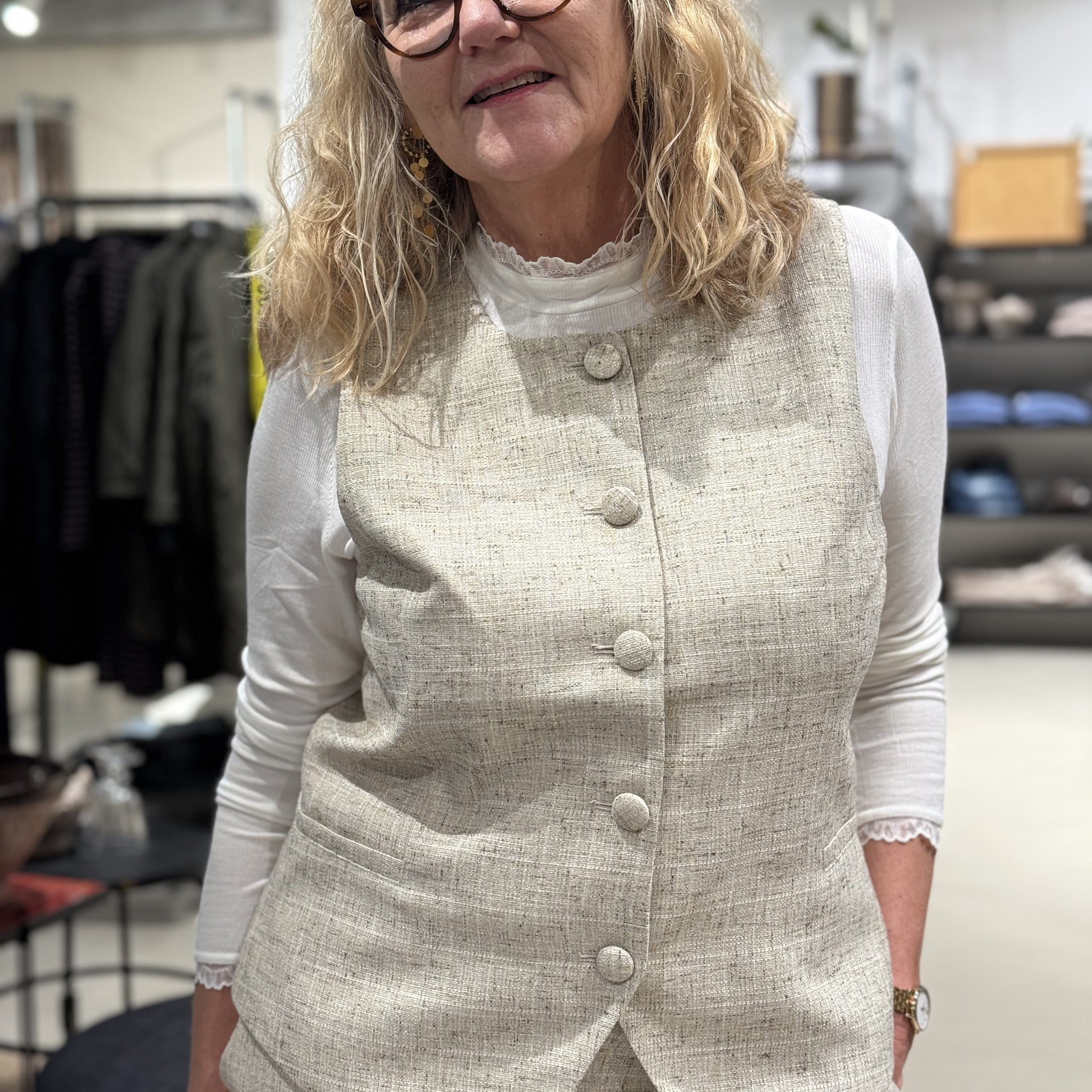 Nümph Emery Vest | Nümph | Køb online hos Moster D – Hurtig levering