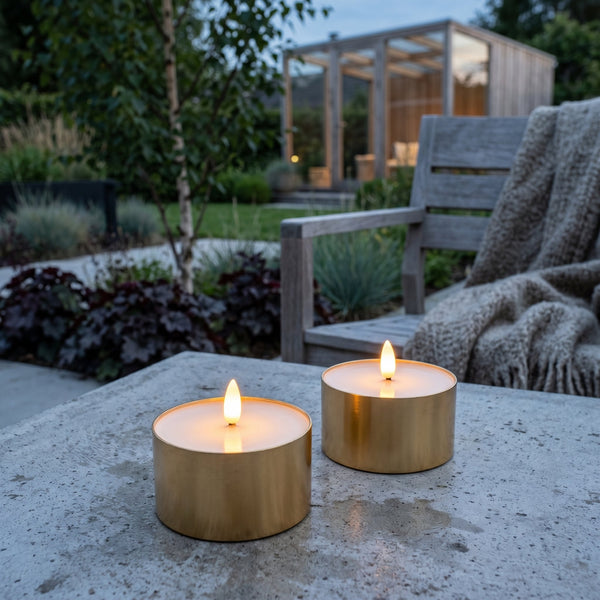 Outdoor LED Jumbo Fyrfadslys 2-pak - Realistisk 3D Flamme - Messing